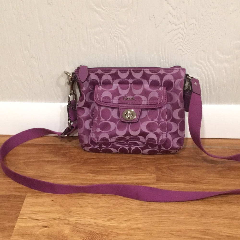 Cute purple Coach crossbody purse